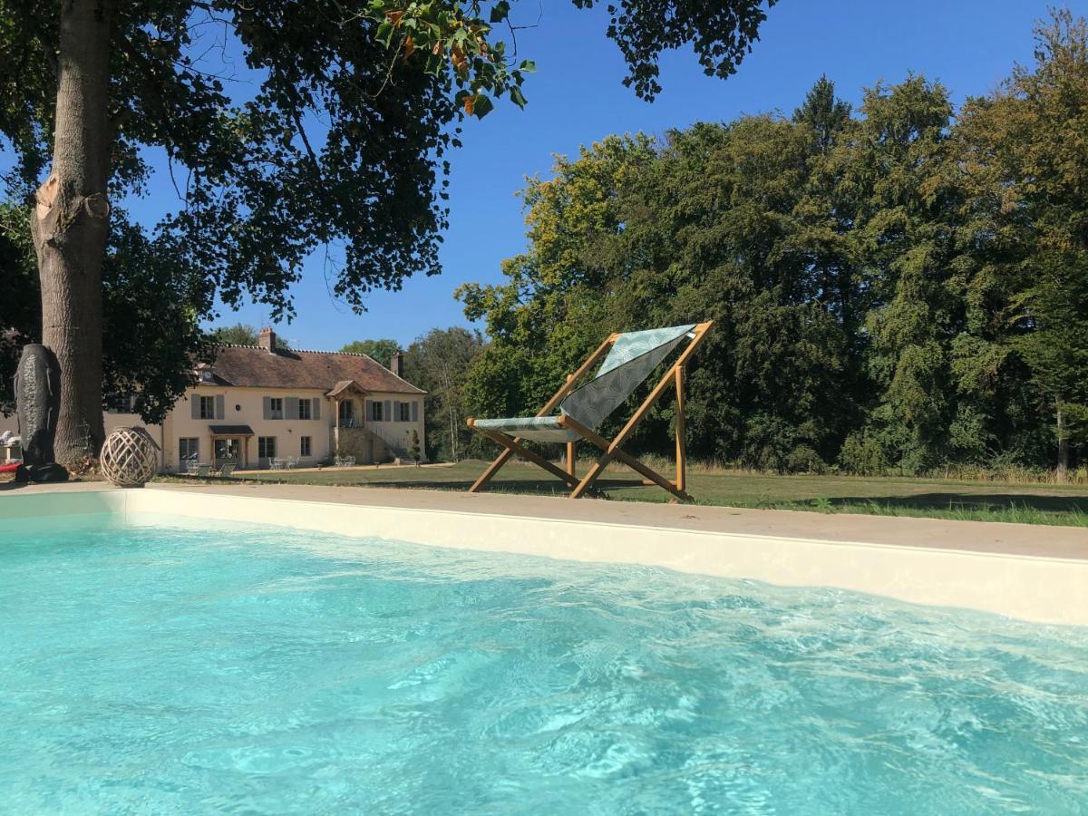 Domaine Du Plessis Bed & Breakfast Le Plessis-Luzarches Eksteriør bilde